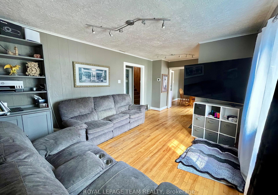 260-jordan-avenue-renfrew-ontario-x12955642
