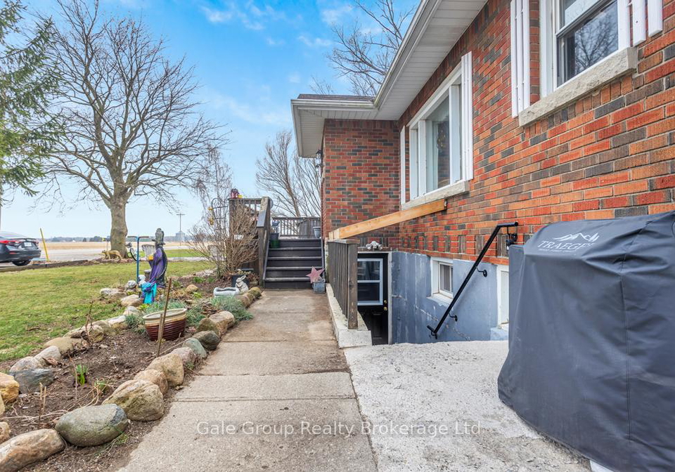 8827-plank-road-bayham-ontario-x12955780