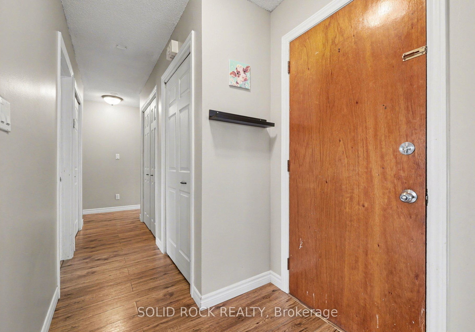 7-leeds-street-smiths-falls-ontario-x12955894