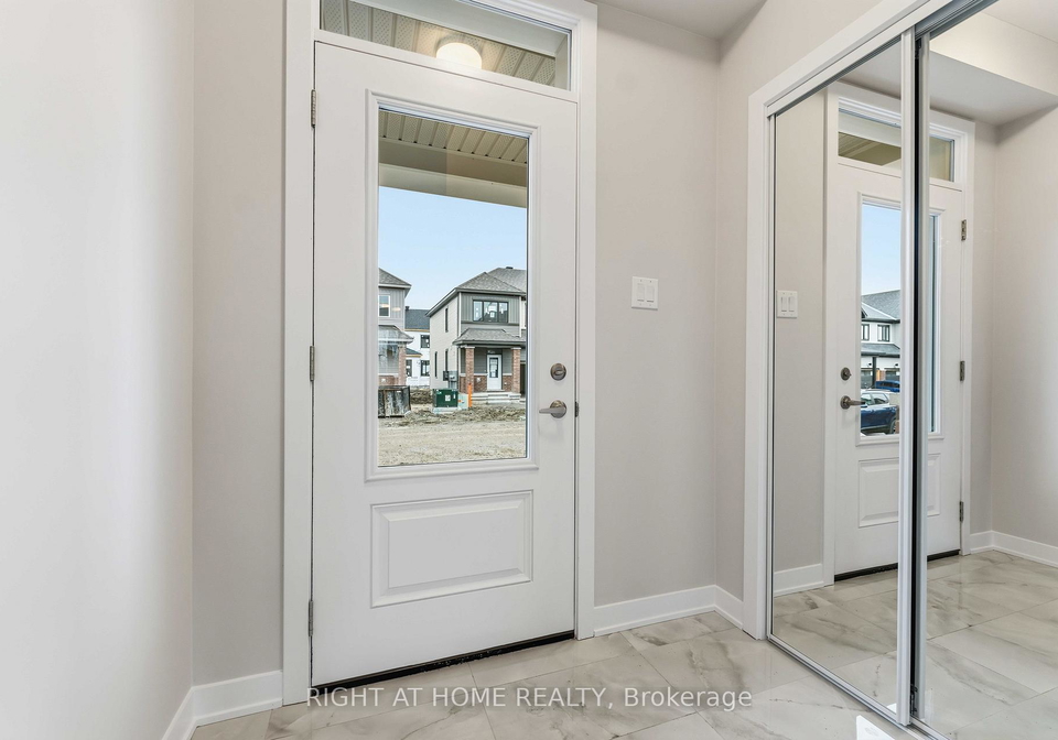 290-les-emmerson-drive-ottawa-ontario-x12955982