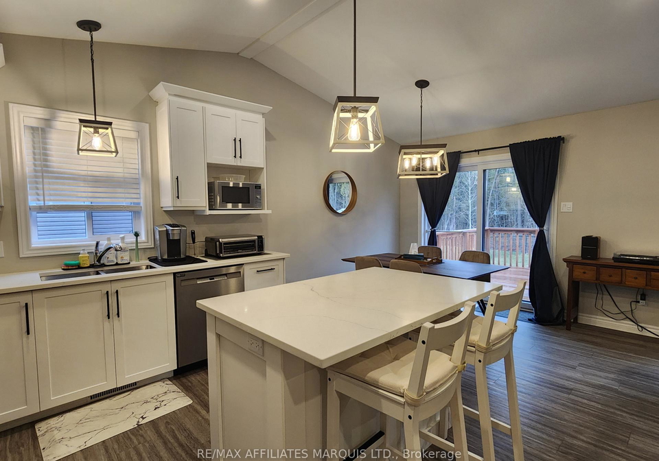 47-beech-street-south-stormont-ontario-x12956064