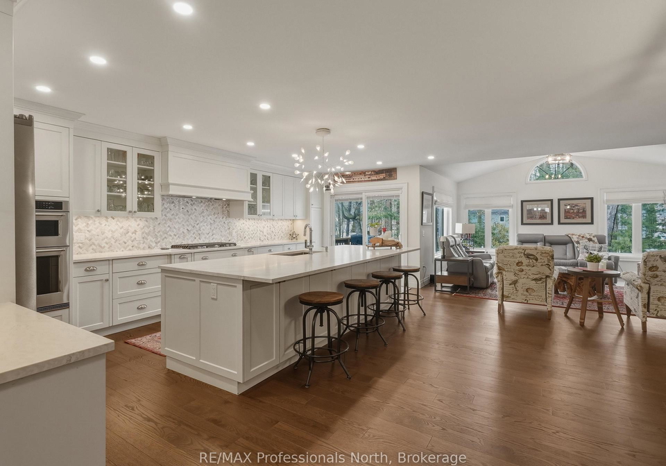 8-woods-hollow-gravenhurst-ontario-x12956154