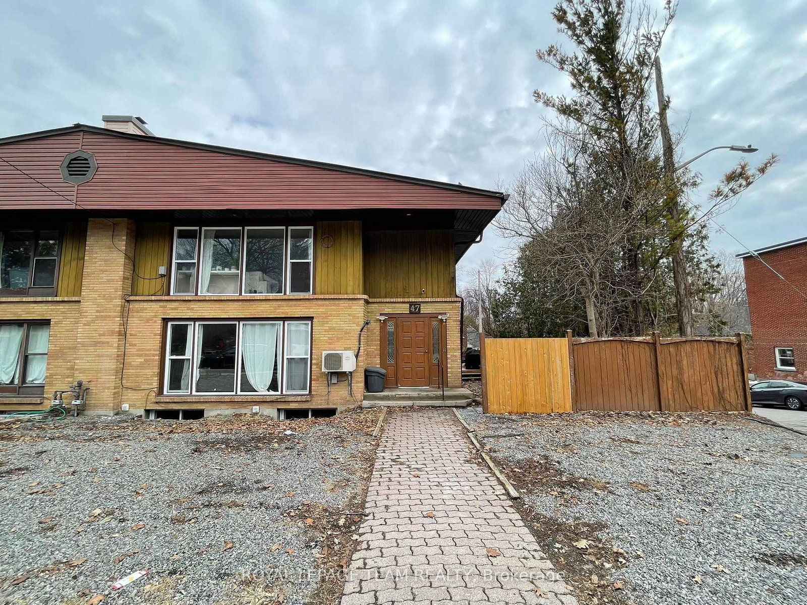 47-riverdale-avenue-ottawa-ontario-x12956212