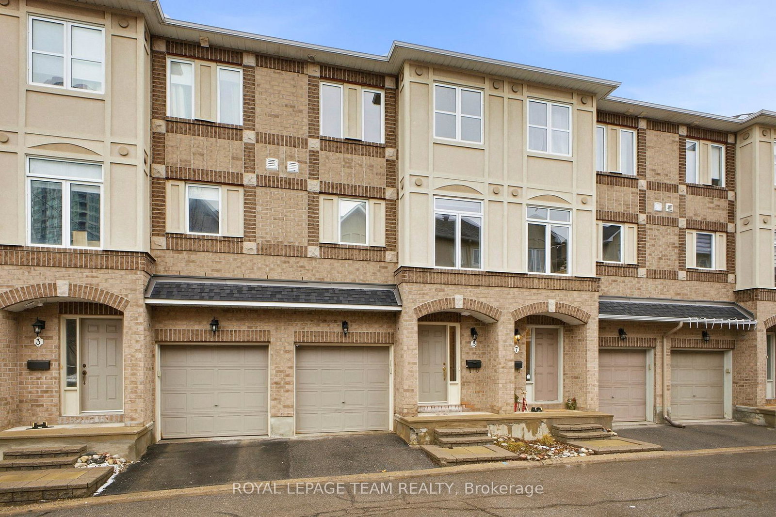 5-island-creek-private-ottawa-ontario-x12956314
