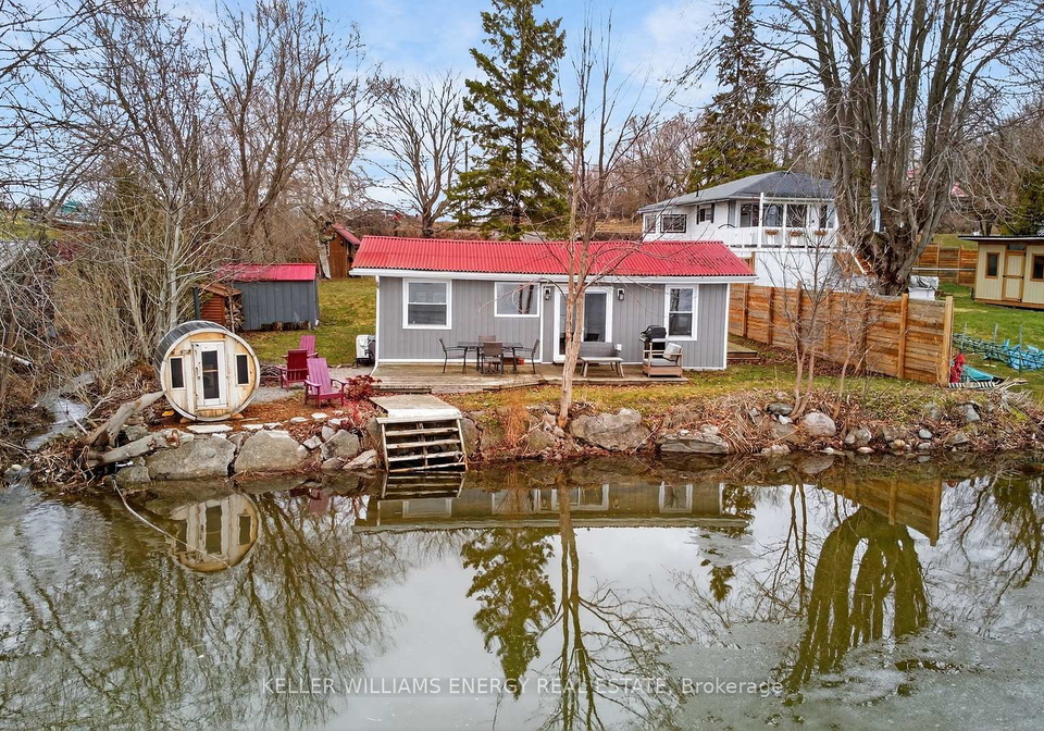 1071c-lakeside-drive-prince-edward-county-ontario-x12956334