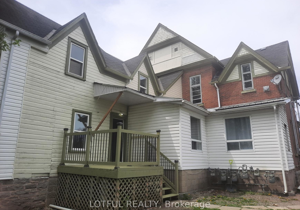 33-lakeshore-drive-south-dundas-ontario-x12956578