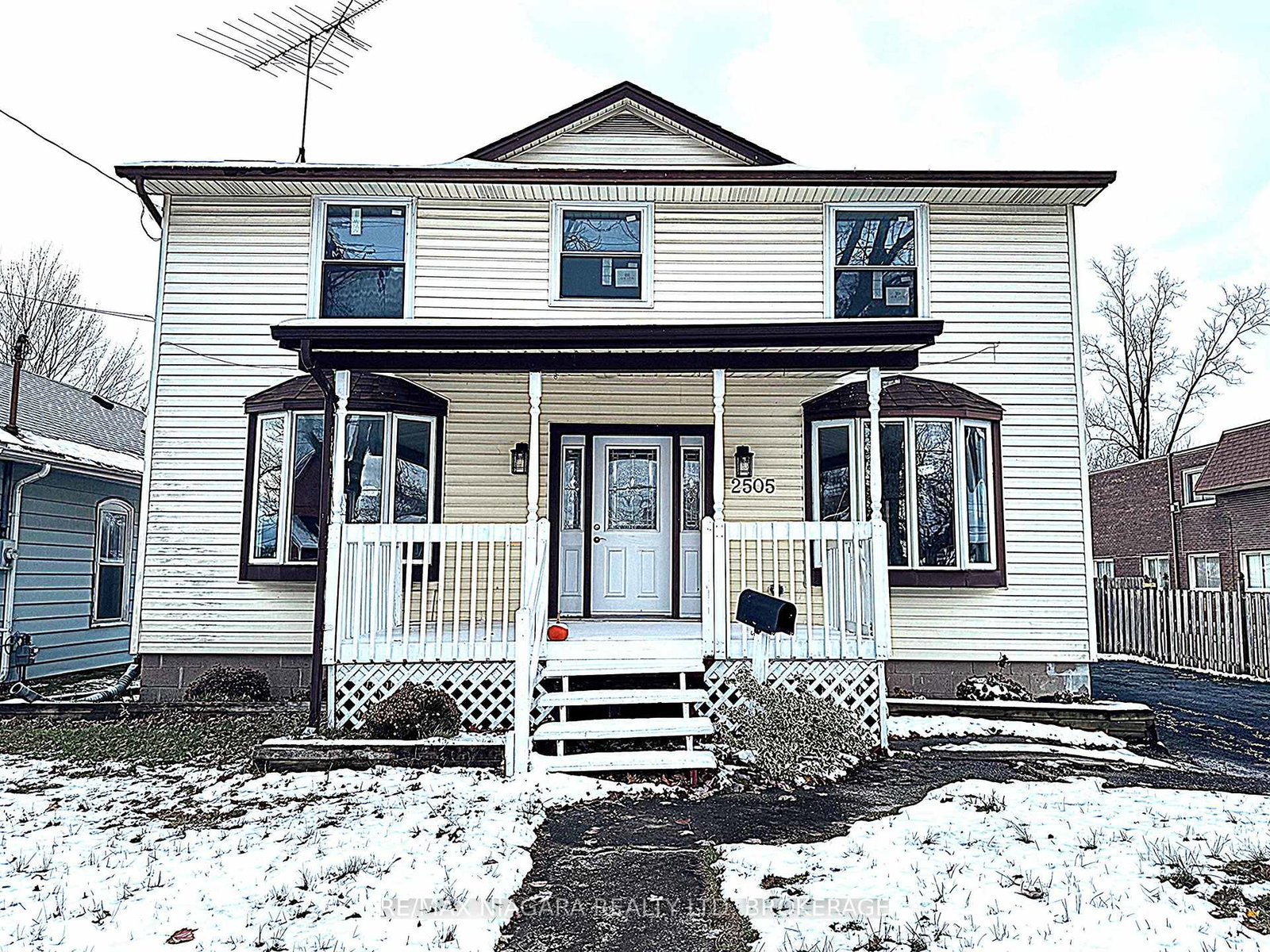 2505-stevensville-road-fort-erie-ontario-x12956614