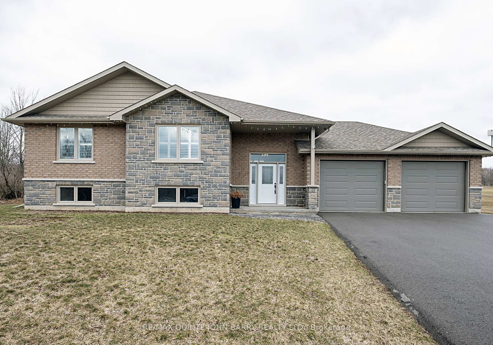 16532-highway-2-quinte-west-ontario-x12956720