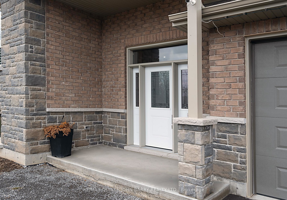 16532-highway-2-quinte-west-ontario-x12956720