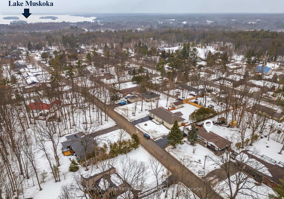230-alexander-street-gravenhurst-ontario-x12956778
