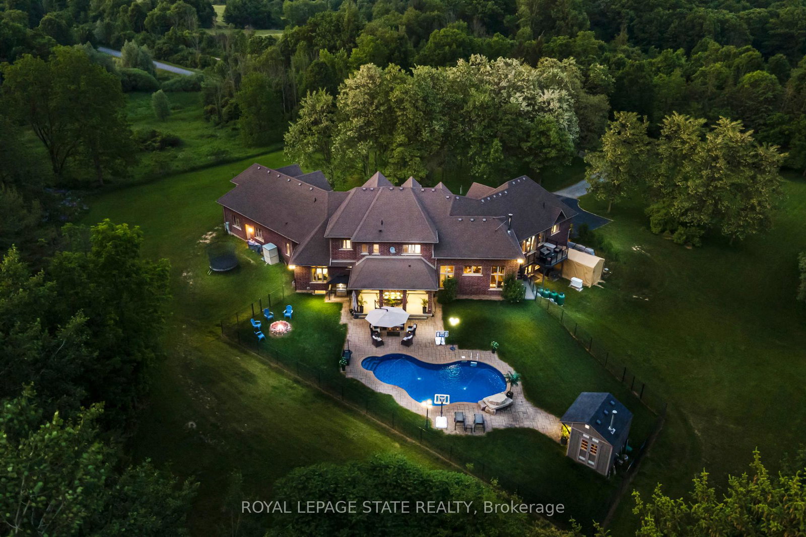 814-binkley-road-hamilton-ontario-x12957042