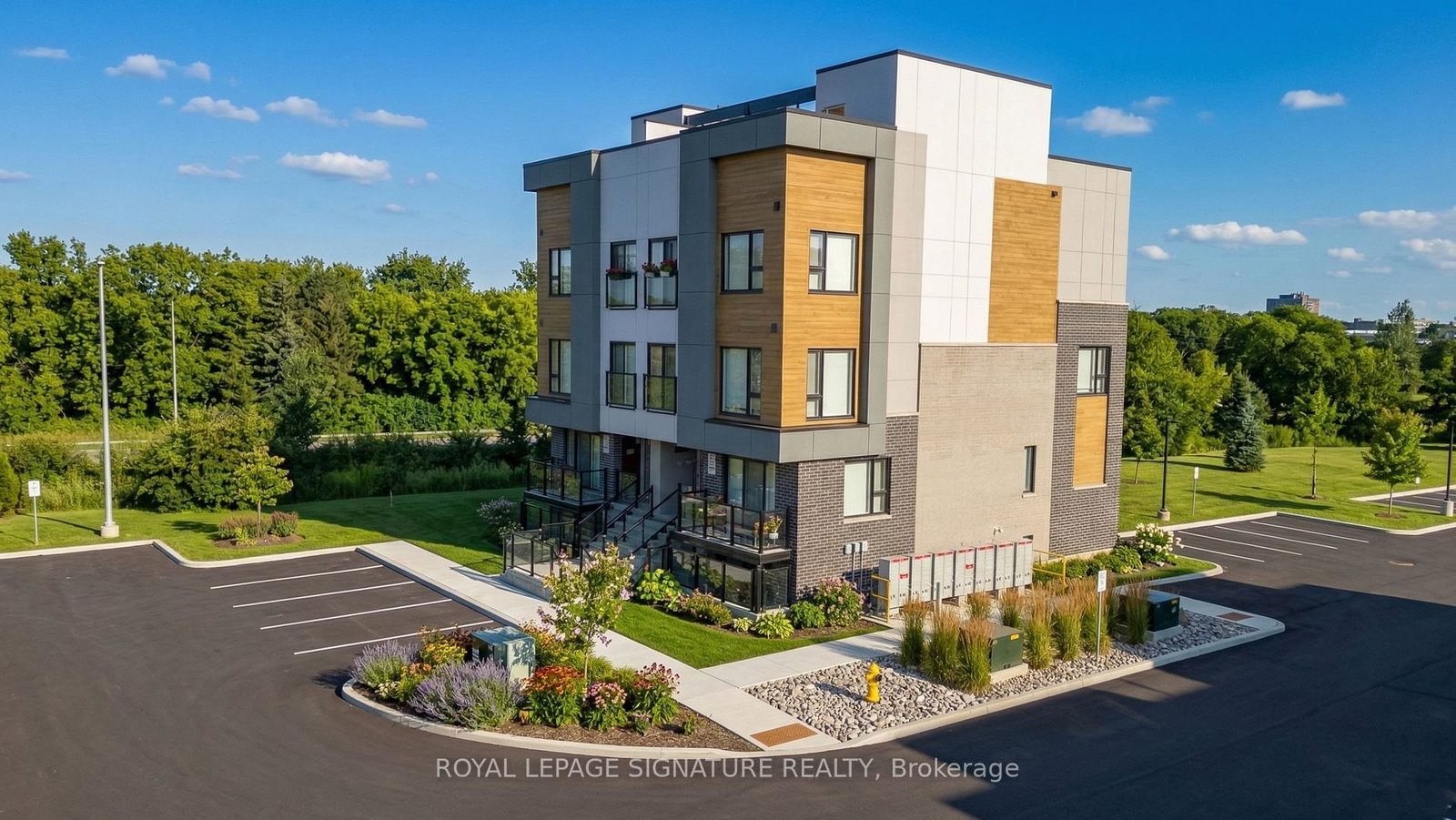 16-melbourne-avenue-st-catharines-ontario-x12957052