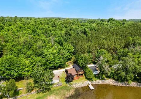 185-maple-hollow-drive-lanark-highlands-ontario-x12957124