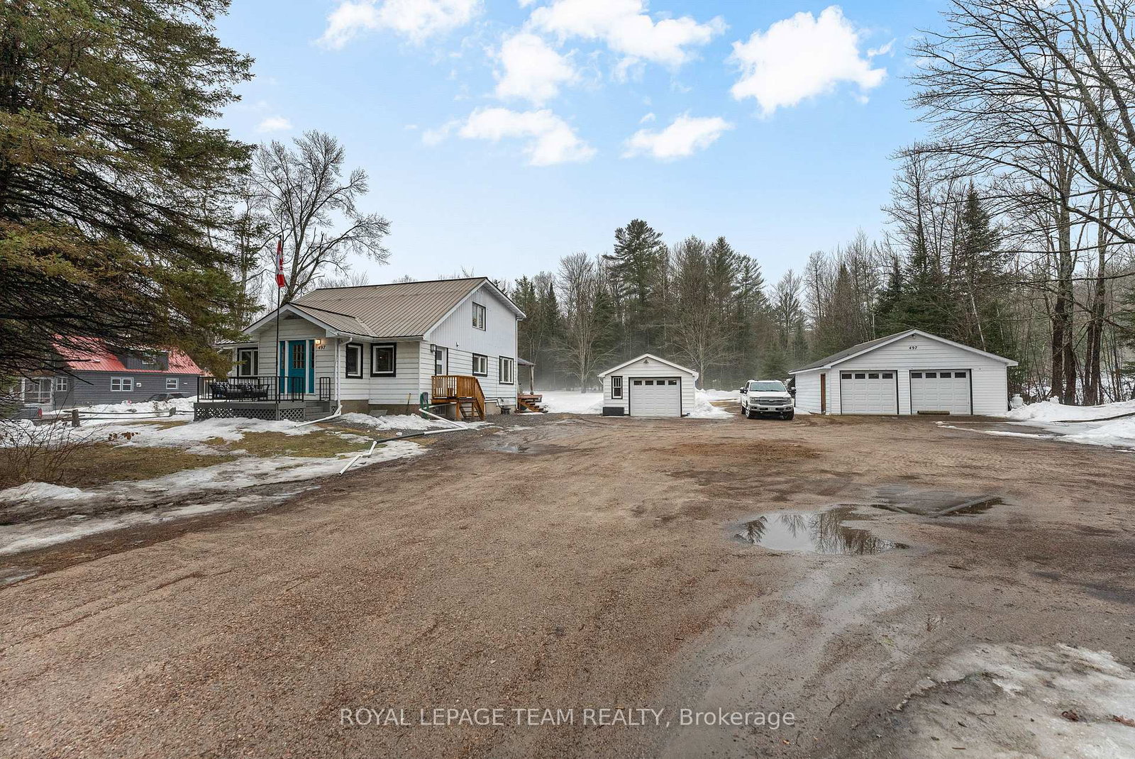 32779-highway-17-laurentian-hills-ontario-x12957442