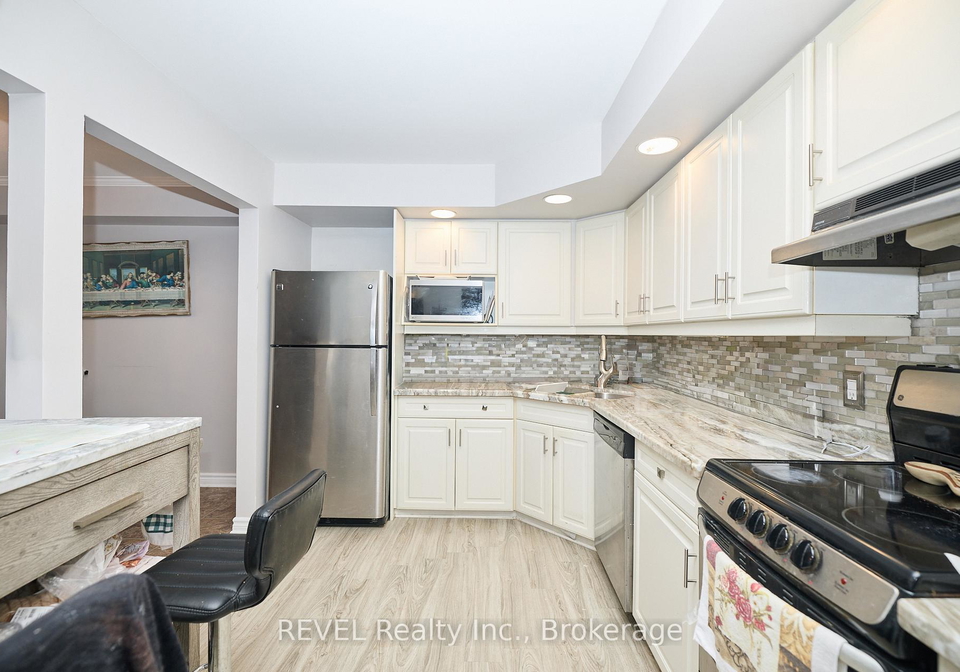 1061-vansickle-road-st-catharines-ontario-x12957456