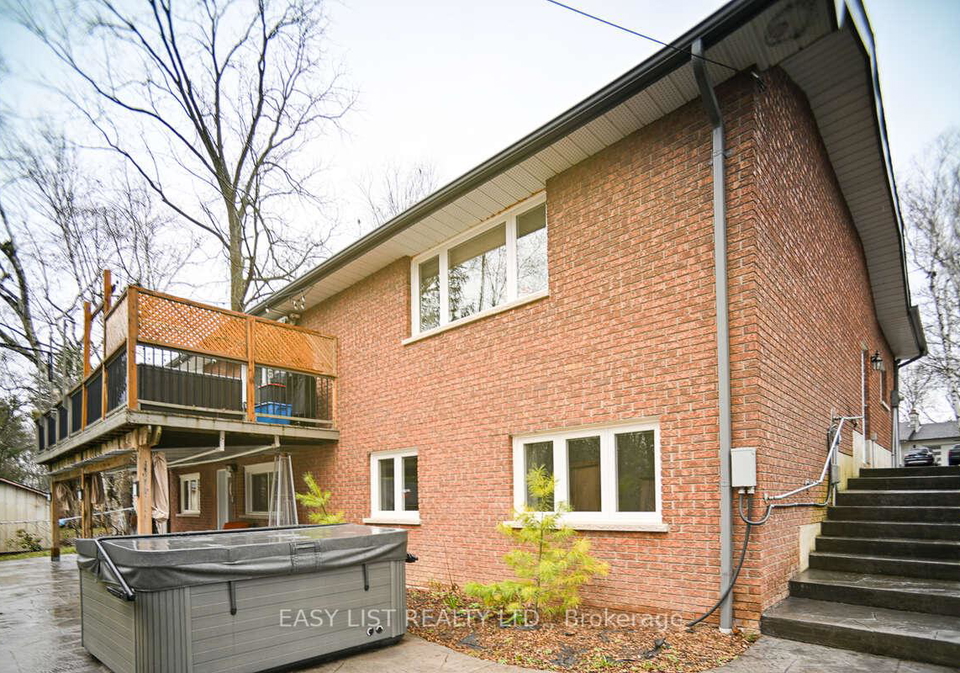 58-pannell-lane-strathroy-caradoc-ontario-x12958018