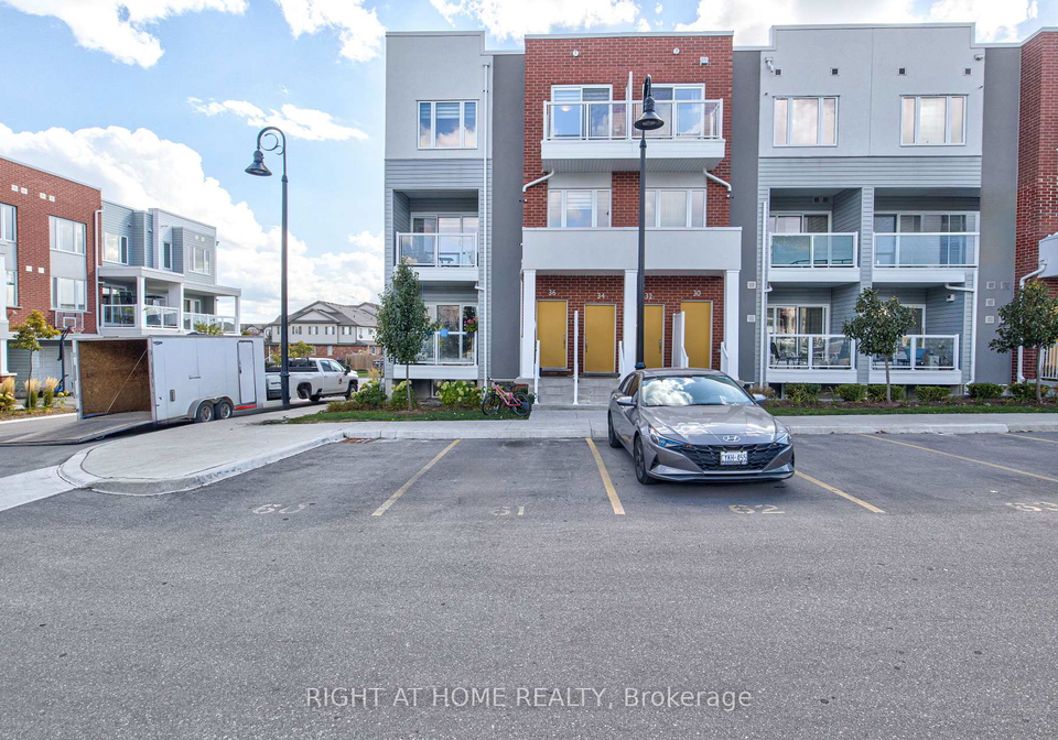 34-vitality-drive-kitchener-ontario-x12958372