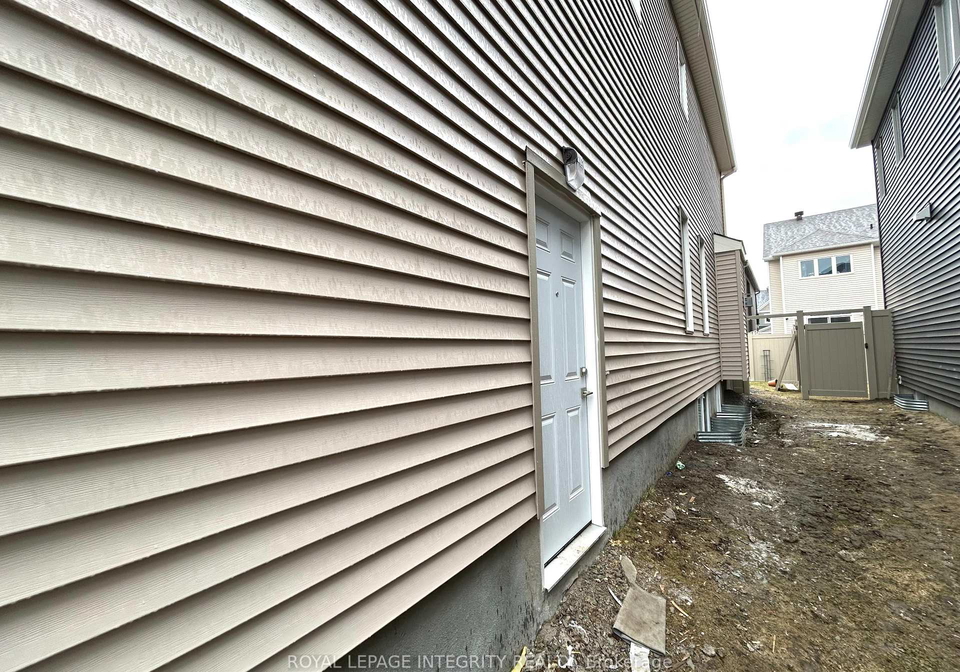 650-perseus-avenue-ottawa-ontario-x12958424