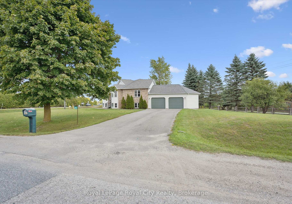 8411-eramosamilton-townline-guelpheramosa-ontario-x12959202