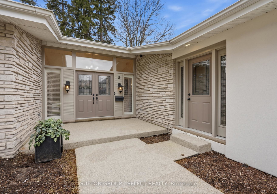 9-northcrest-drive-london-north-ontario-x12959254