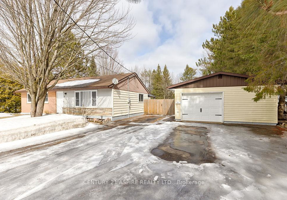 4-charles-street-petawawa-ontario-x12959270