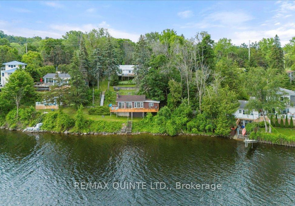 11364-loyalist-parkway-prince-edward-county-ontario-x12959292