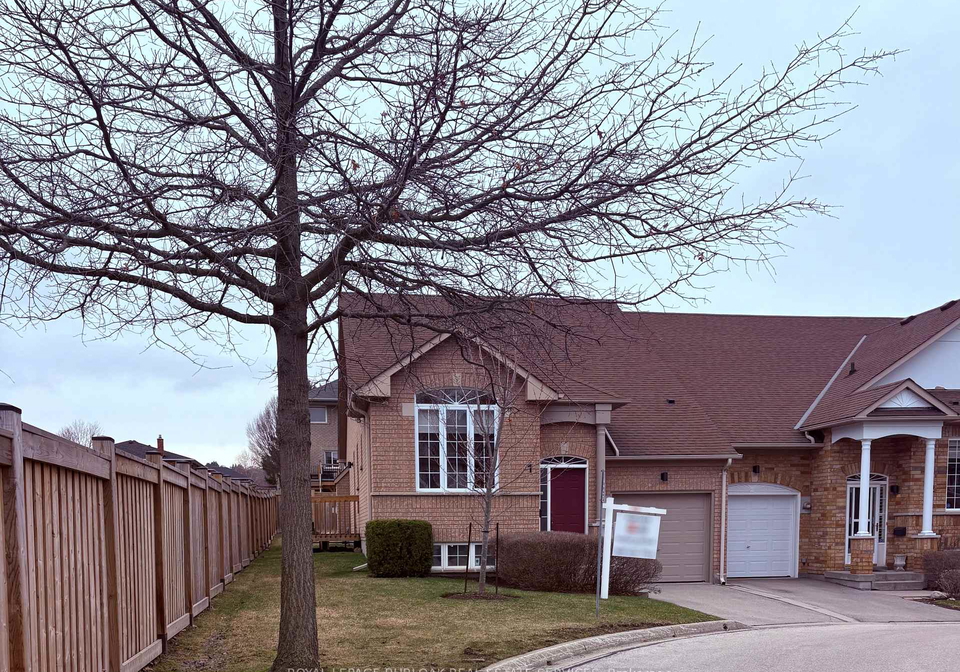 10-davidson-boulevard-hamilton-ontario-x12959382