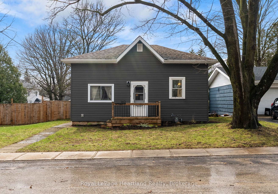 140-rattenbury-street-w-central-huron-ontario-x12959504