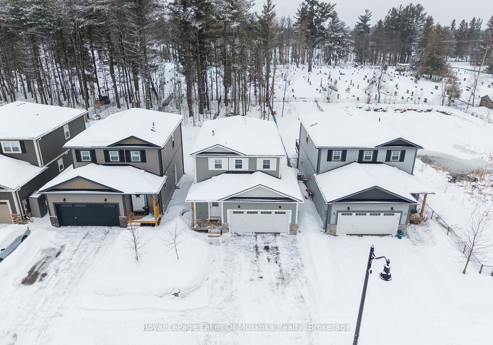 15-quinn-forest-drive-bracebridge-ontario-x12959840