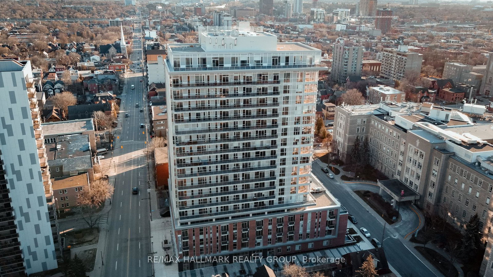 192-bronson-avenue-ottawa-ontario-x12959930