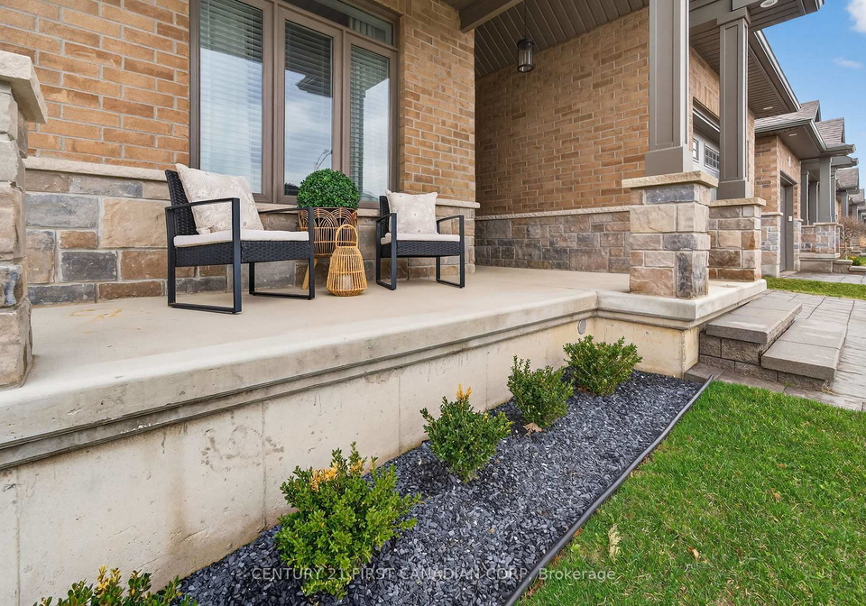 12-159-collins-way-street-strathroy-caradoc-ontario-x12960022