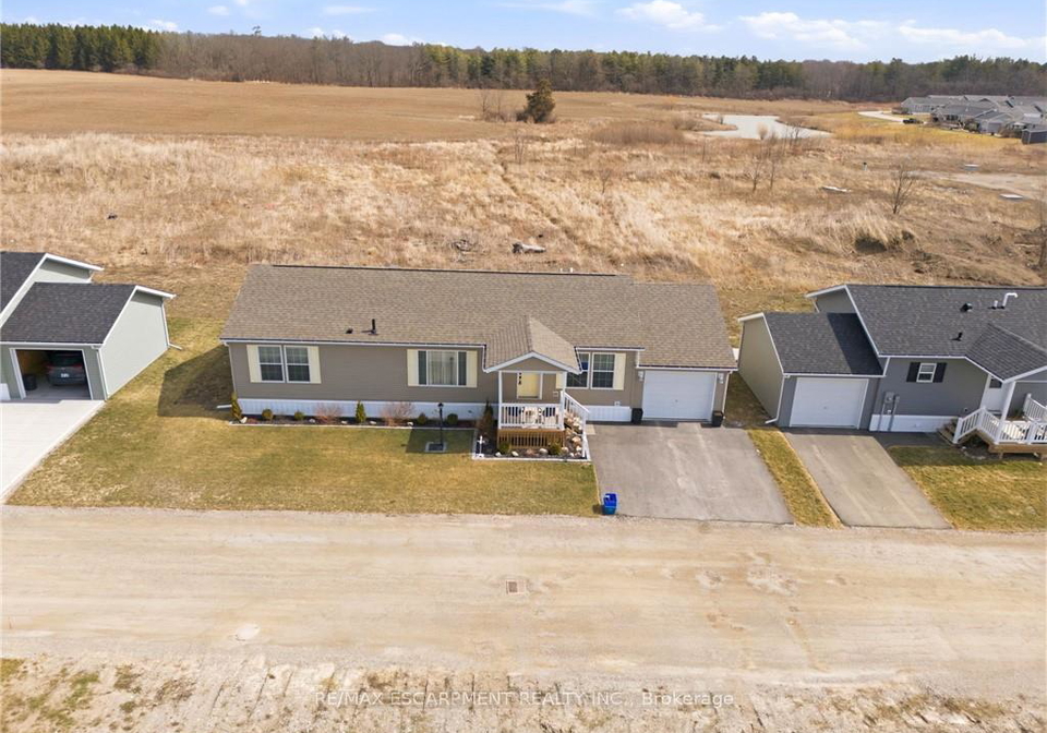 20-hickory-hollow-haldimand-ontario-x12960044