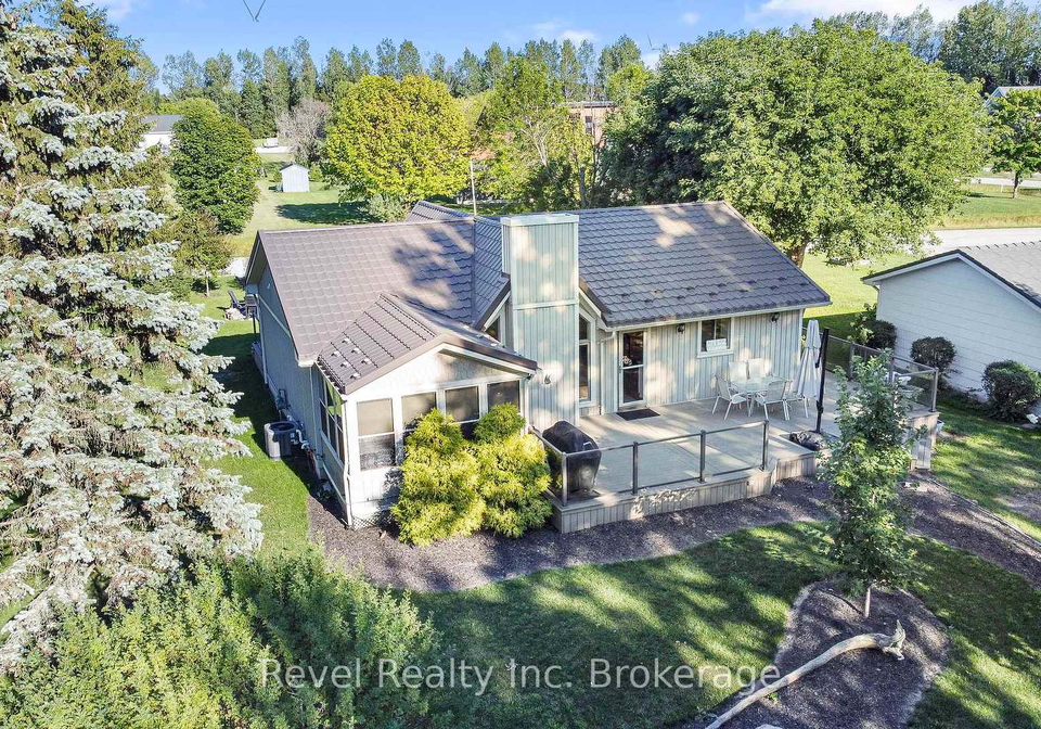 71842-sunview-avenue-bluewater-ontario-x12960138