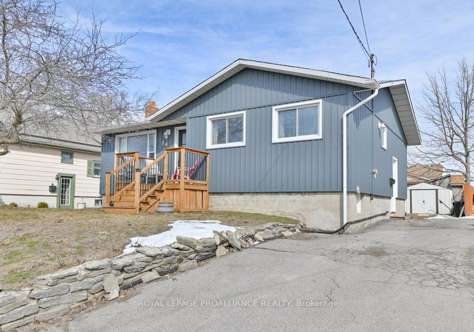 74-heber-street-quinte-west-ontario-x12960302