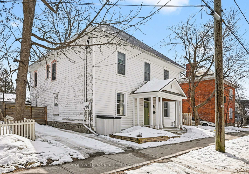 8-10-darcy-street-perth-ontario-x12960306