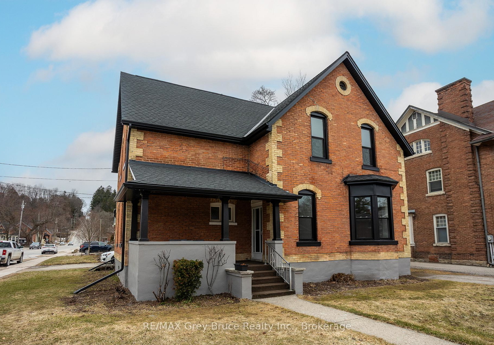 902-2nd-avenue-w-owen-sound-ontario-x12960484
