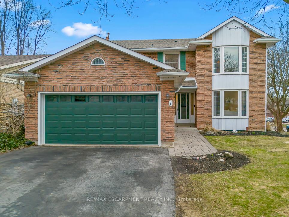 1-parkway-place-hamilton-ontario-x12960496
