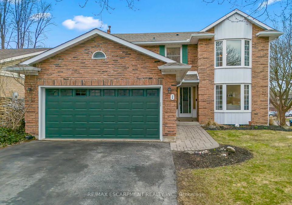 1-parkway-place-hamilton-ontario-x12960496