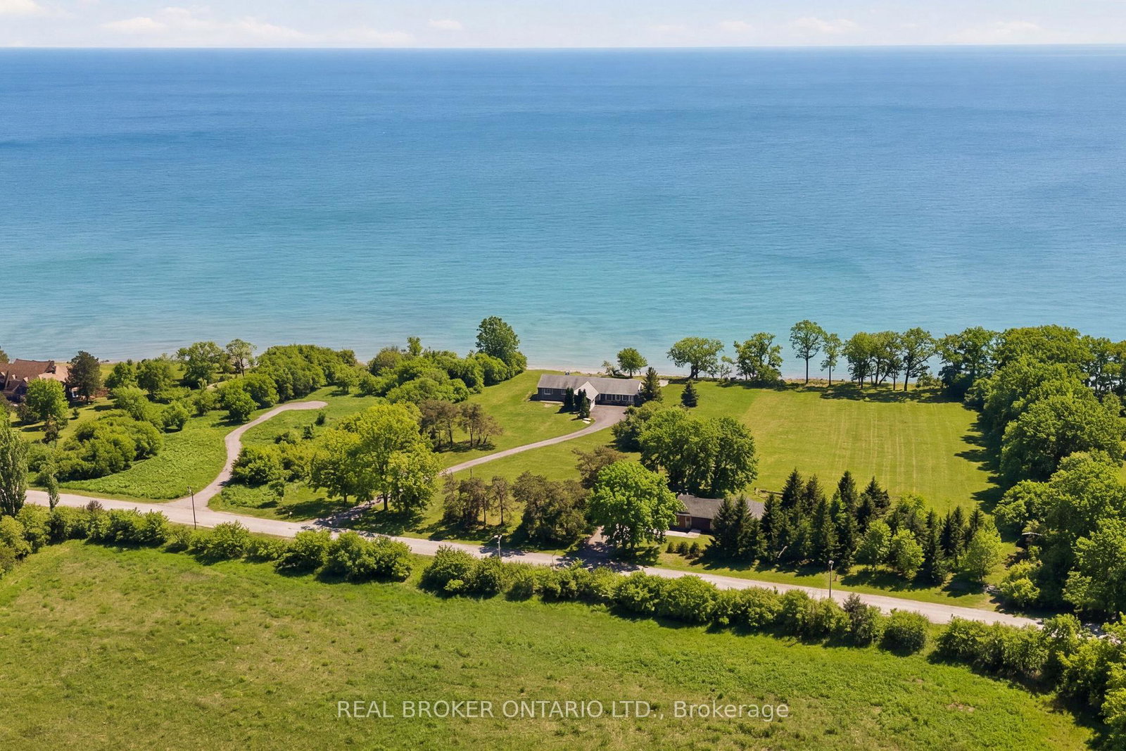 1105-huycks-point-road-prince-edward-county-ontario-x12960598