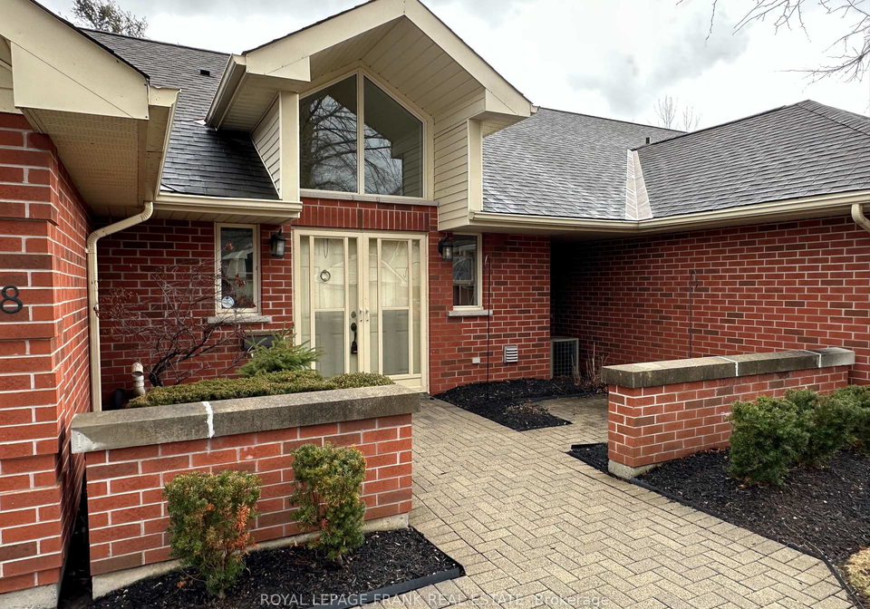 1121-armour-road-peterborough-ontario-x12960842