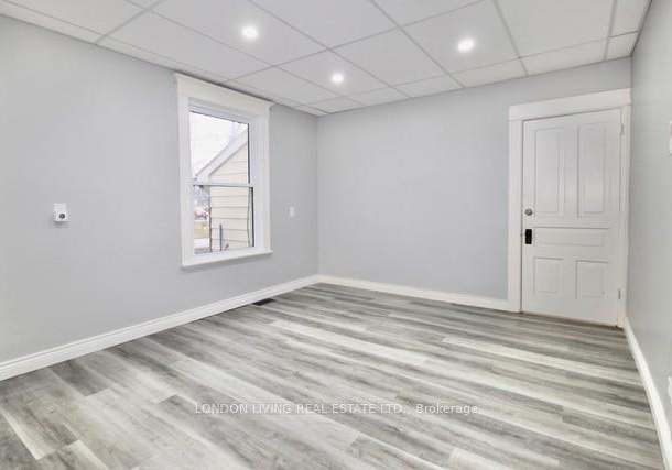 2417-main-street-e-london-south-ontario-x12960852