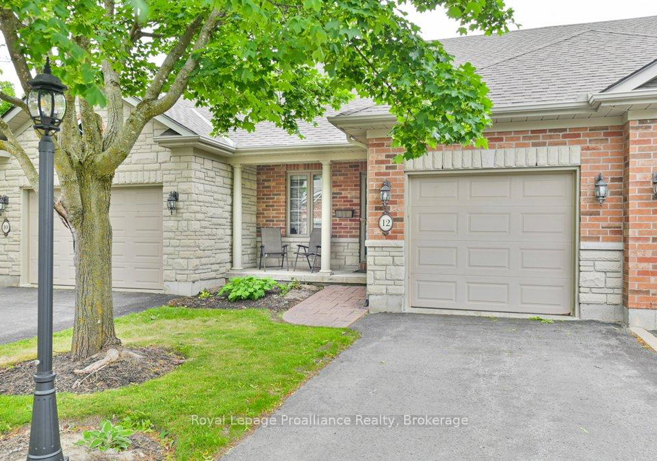 25-heartwood-drive-belleville-ontario-x12960886