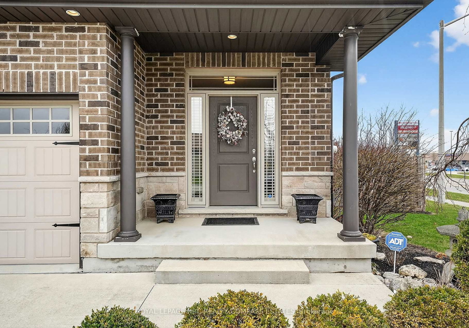 4776-victor-drive-niagara-falls-ontario-x12960998