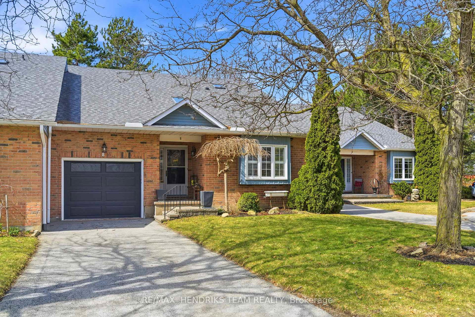 10-elderwood-drive-st-catharines-ontario-x12961186