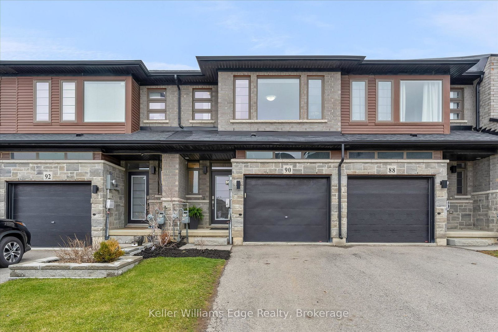 90-soho-street-hamilton-ontario-x12961232