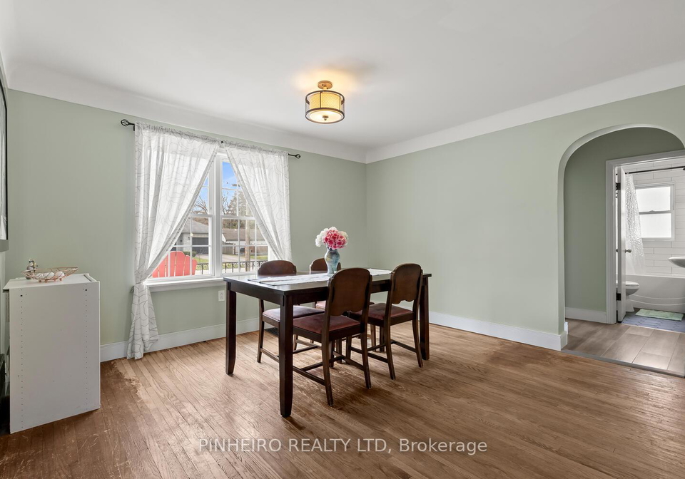 275-ridout-street-west-elgin-ontario-x12961404
