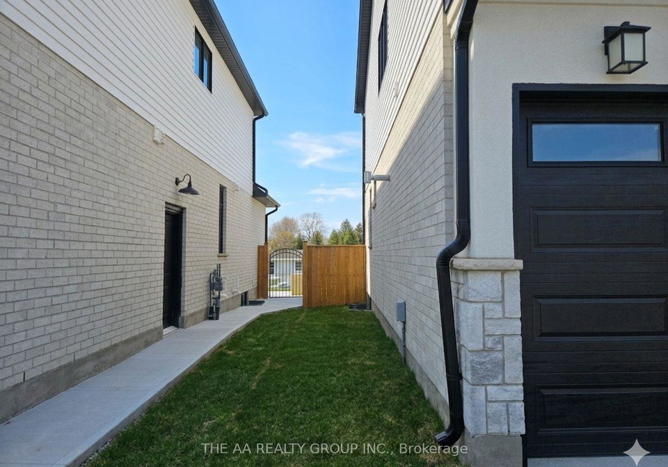 187-foxborough-place-thames-centre-ontario-x12961454