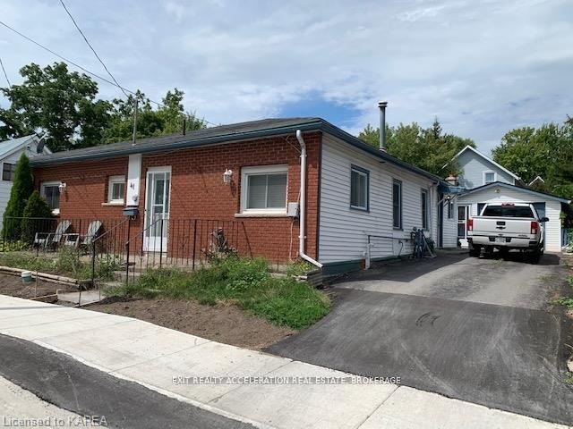 41-water-street-greater-napanee-ontario-x12961800