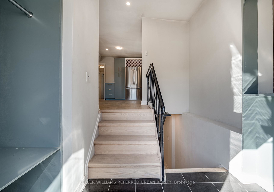 60-fielding-crescent-hamilton-ontario-x12962106