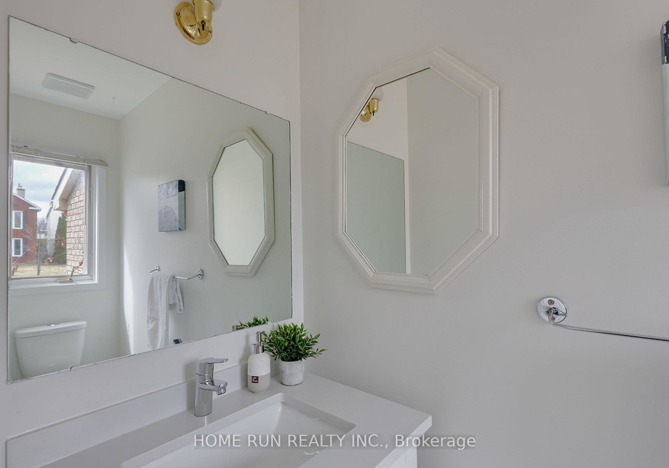 16-sovereign-avenue-ottawa-ontario-x12962250